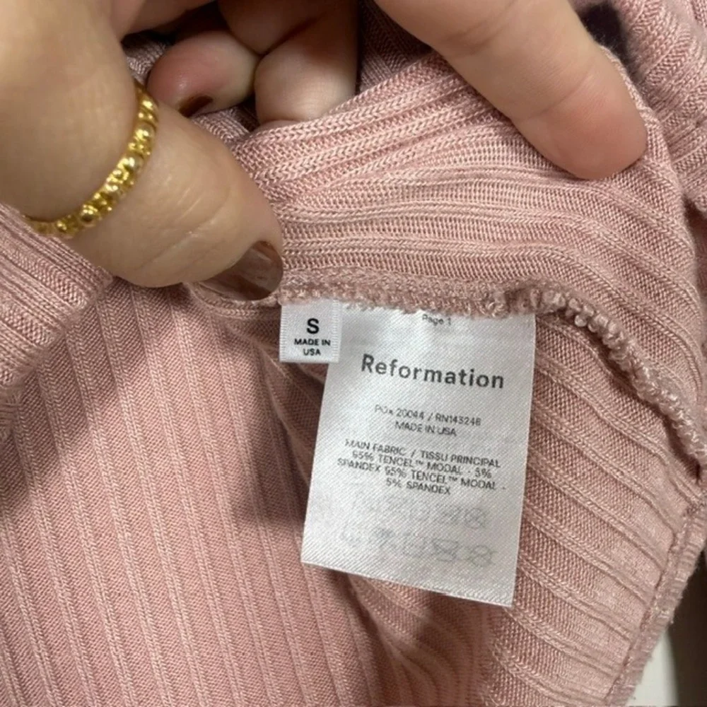 Reformation Jackie Blush Dusty Rose Ribbed Cropped Long Sleeve Top | Size S